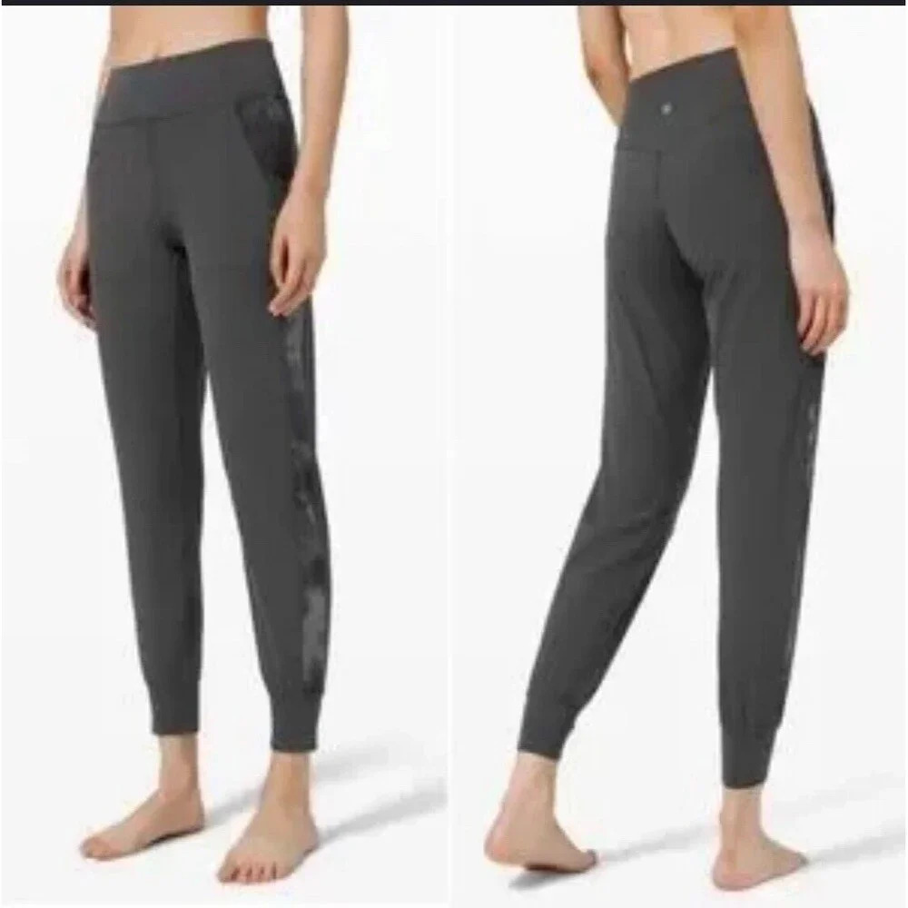 Lululemon Align Jogger Track Stripe in Graphite Grey Diamond‎ Dye Pitch Size 2
